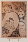 Sculpture d'un portrait de famille en  bois